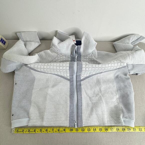 Nike Oympic Tech Pack Jacket NWT - Picture 15 of 16